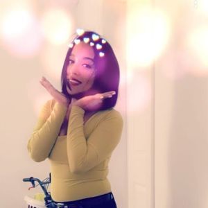 Meet your Posher, Candy